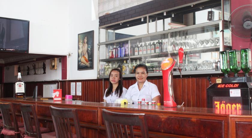 Flamingos Hotel Phnom Penh Exterior foto